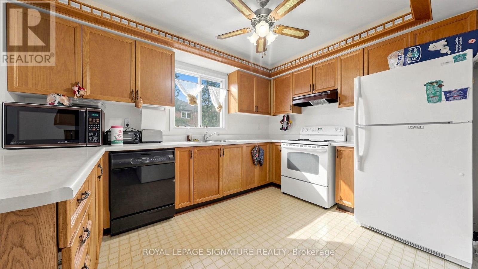 93 Soho Crescent, Markham, Ontario  L3P 7H3 - Photo 7 - N14129754