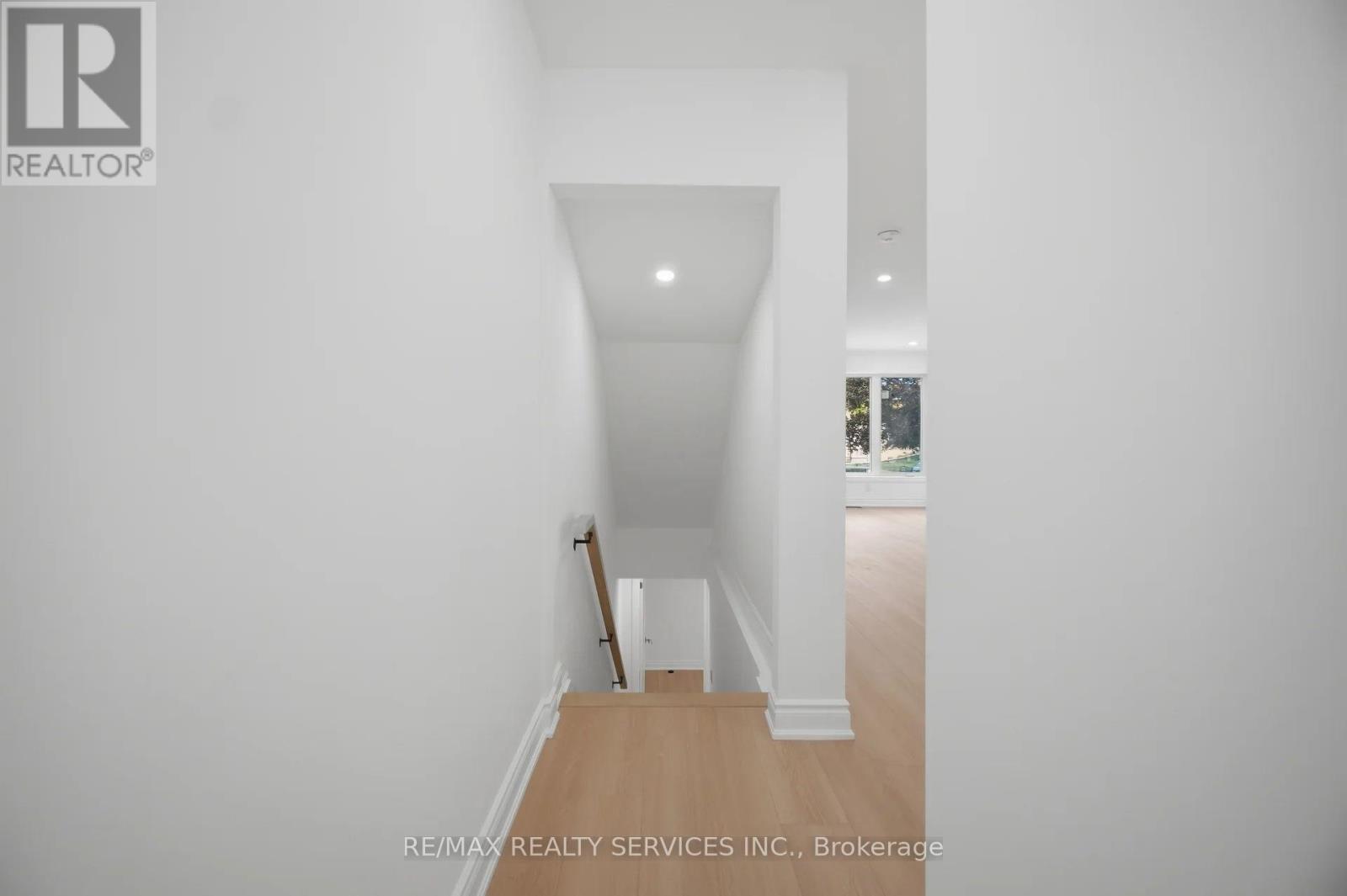 92 Corby Crescent, Brampton, Ontario  L6Y 1H1 - Photo 17 - W14112722