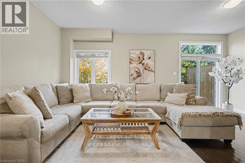 157 Highgate Heights, Stoney Creek, Ontario  L8J 0C3 - Photo 13 - 40874847