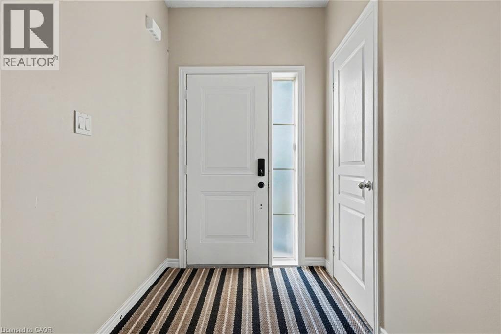 157 Highgate Heights, Stoney Creek, Ontario  L8J 0C3 - Photo 3 - 40874847
