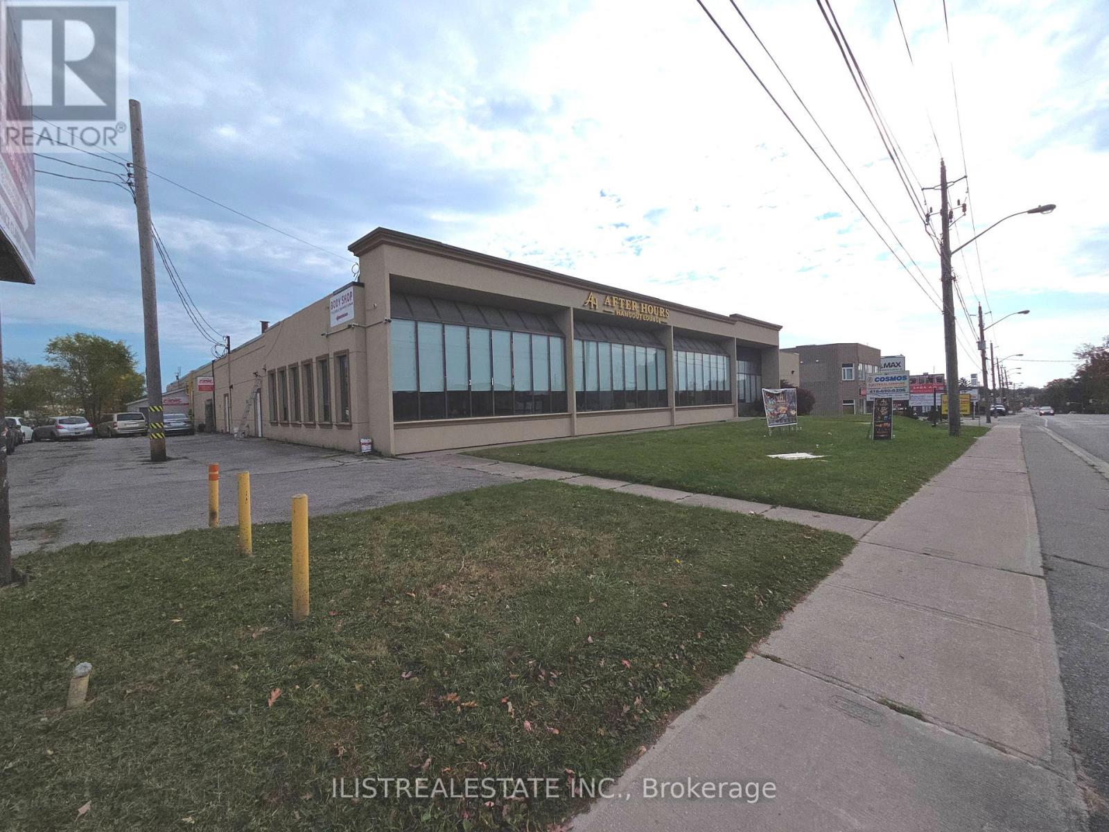 301 Danforth Road, Toronto, Ontario  M1L 3X2 - Photo 2 - E14131520