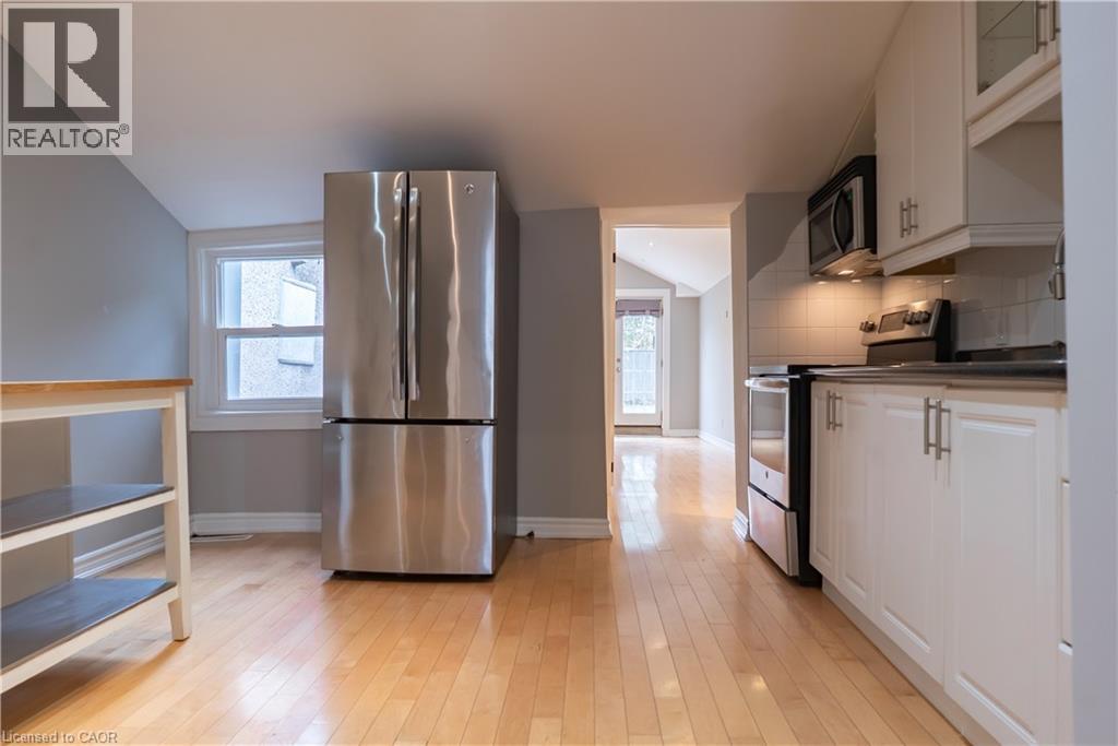 208 Ray Street N, Hamilton, Ontario  L8R 2Y2 - Photo 6 - 40875033