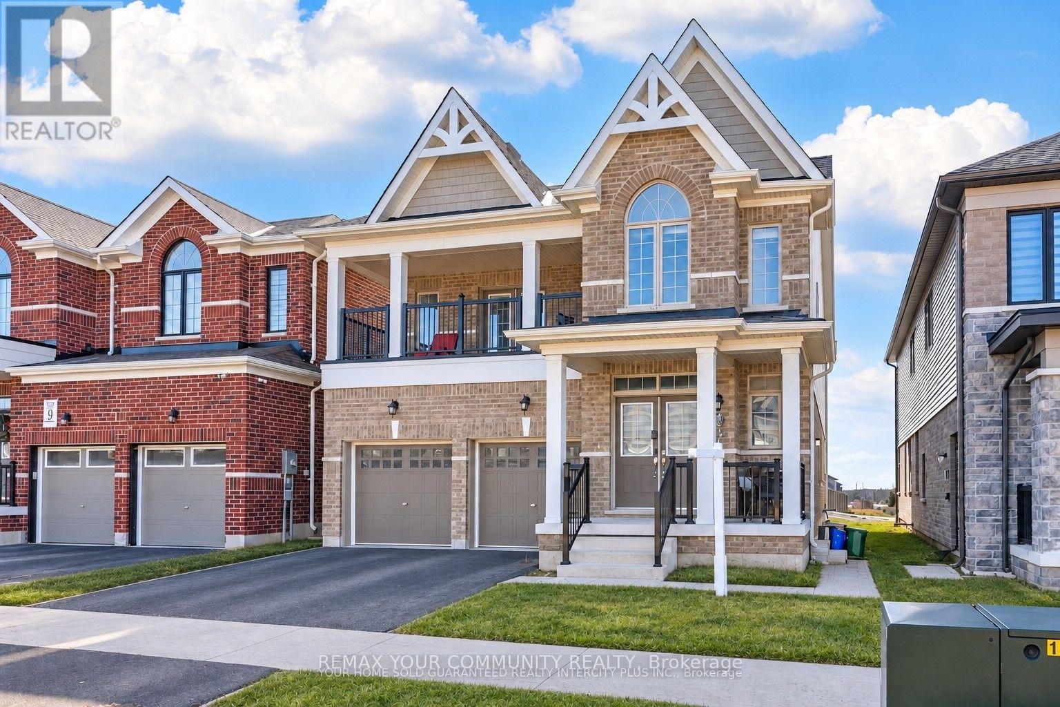 15 VALLEYBROOK ROAD, Barrie, Ontario