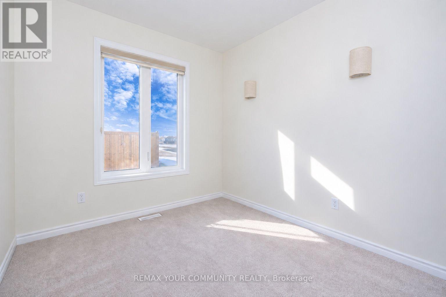 15 Valleybrook Road, Barrie, Ontario  L9J 0L4 - Photo 10 - S14131630