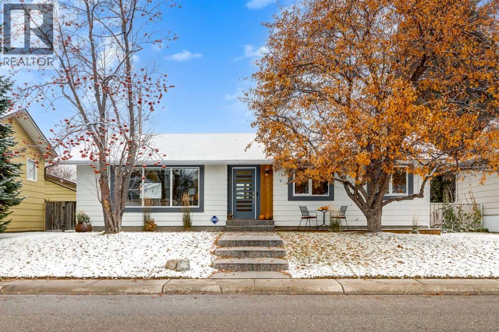 10815 Maplecreek Drive SE, calgary, Alberta