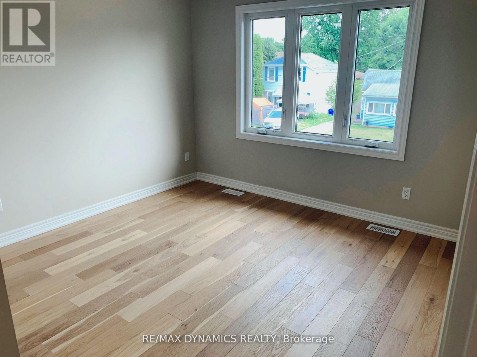 C - 39 Beachaven Drive, St. Catharines (Port Weller), Ontario  L2M 1A6 - Photo 15 - X14131422