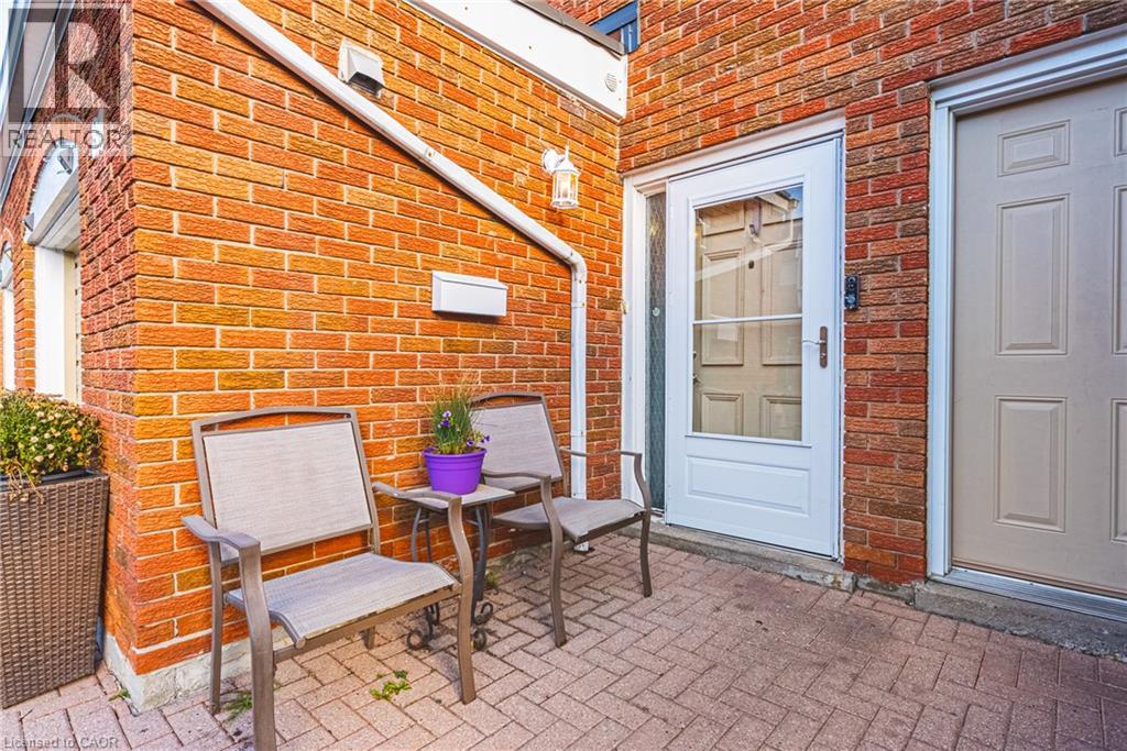 11 Harrisford Street Unit# 81, Hamilton, Ontario  L8K 6L7 - Photo 5 - 40875181