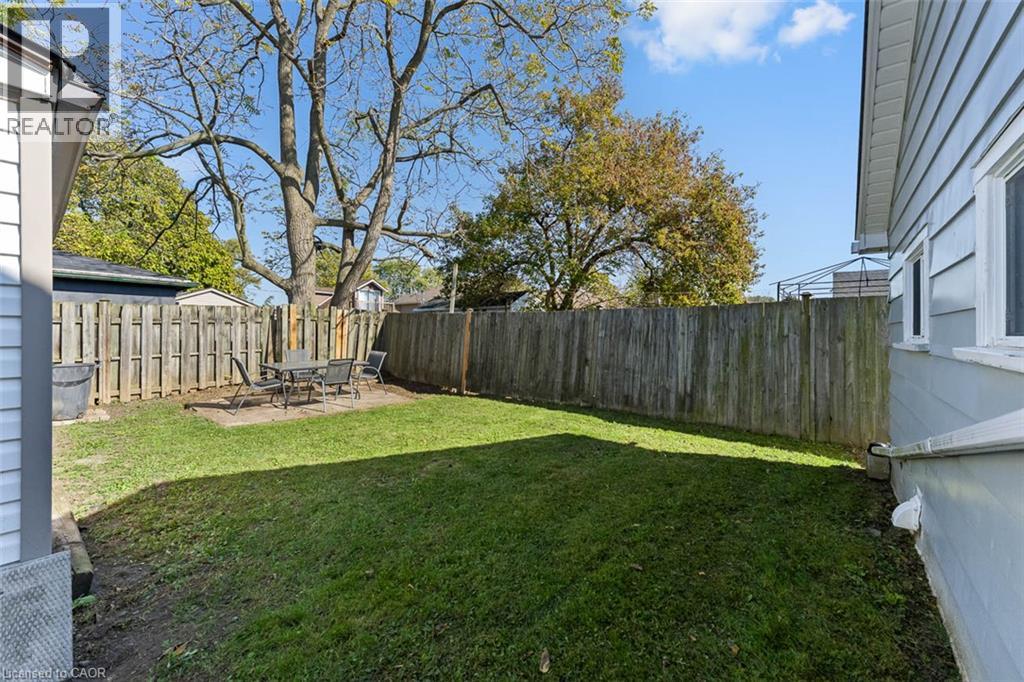 20 Kirk Street, St. Catharines, Ontario L2S 1B7 - Photo 7 - 40874307