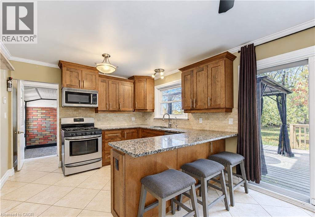 16 Snyder Avenue S, Elmira, Ontario  N3B 1Y8 - Photo 12 - 40872765