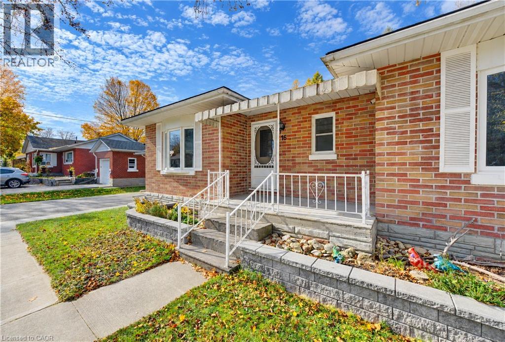 16 Snyder Avenue S, Elmira, Ontario  N3B 1Y8 - Photo 5 - 40872765