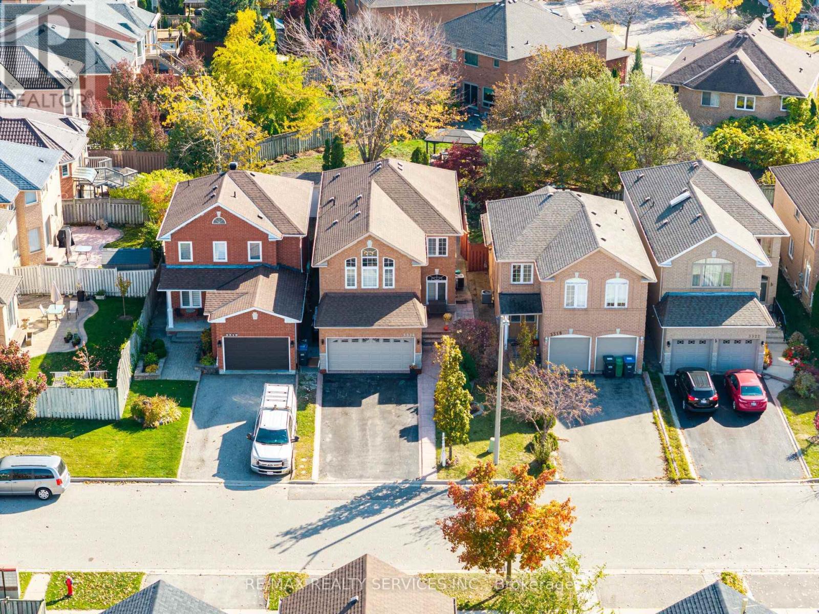 3314 Smoke Tree Road, Mississauga, Ontario  L5N 7M5 - Photo 4 - W14131506