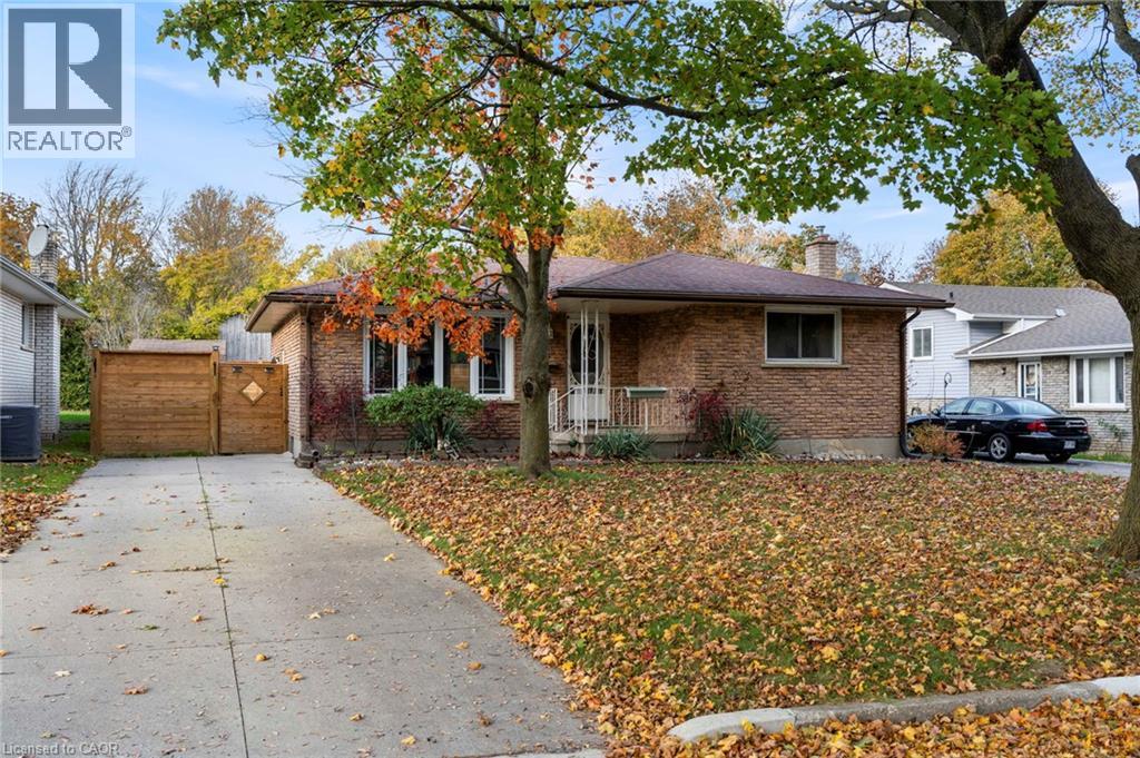 9 GRENADA Drive, Simcoe, Ontario