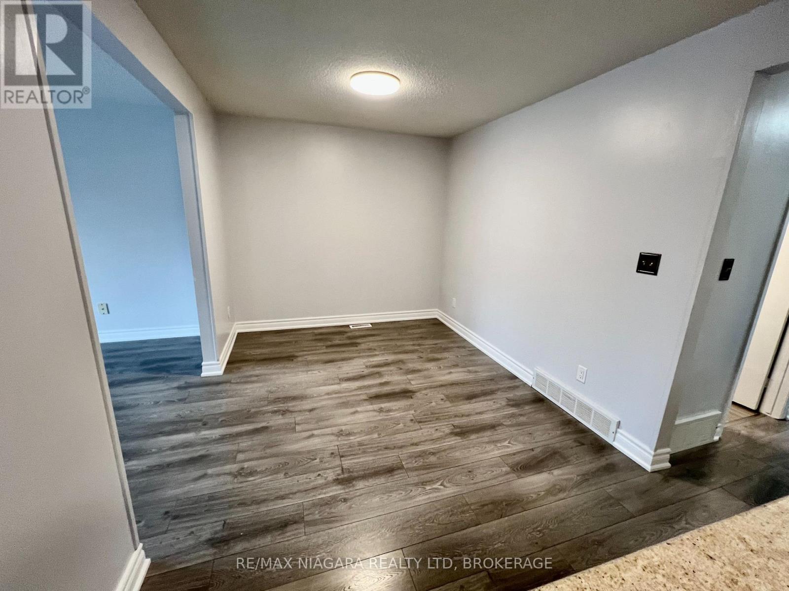 8296 Mundare Crescent, Niagara Falls, Ontario  L2G 7M5 - Photo 18 - X14104852