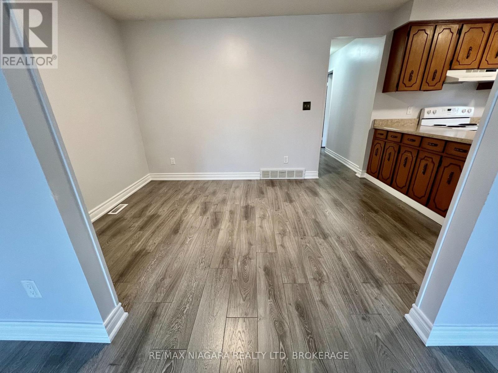 8296 Mundare Crescent, Niagara Falls, Ontario  L2G 7M5 - Photo 10 - X14104852