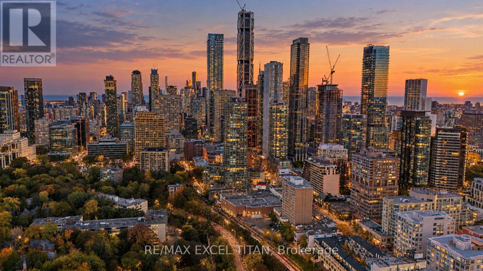 TH101 - 825 CHURCH STREET, toronto (rosedale-moore park), Ontario