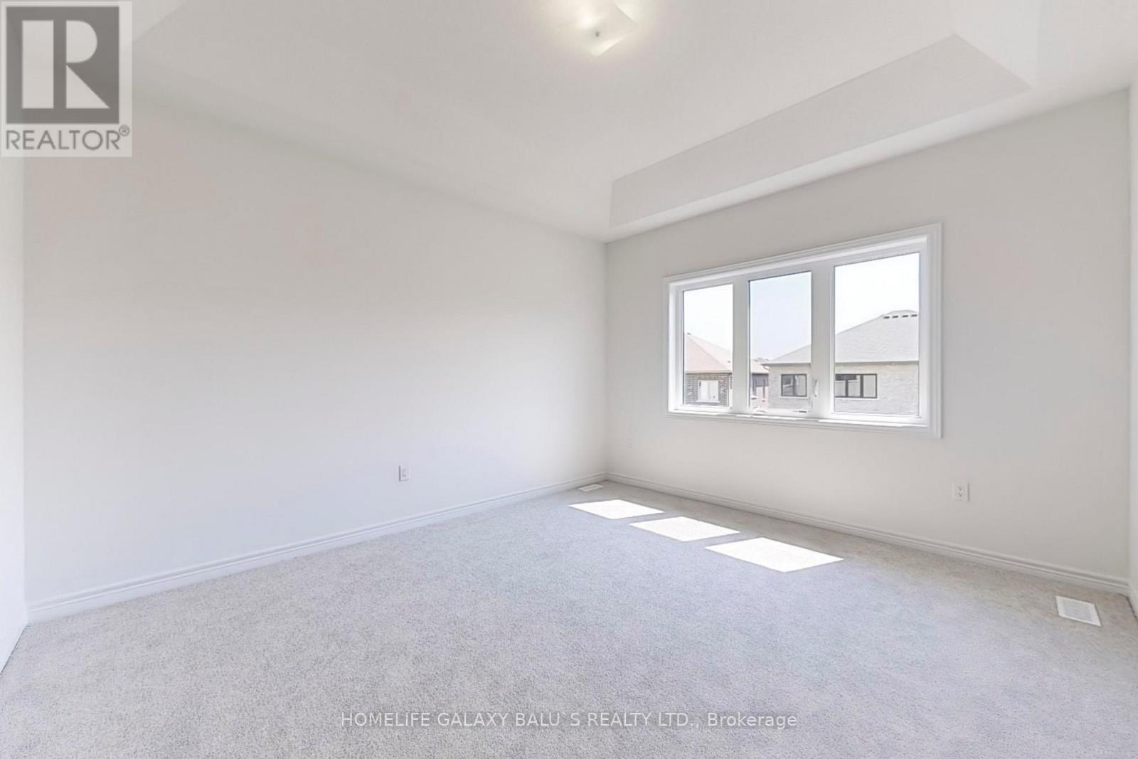 80 Armilia Place, Whitby, Ontario  L1P 0P7 - Photo 13 - E14132142