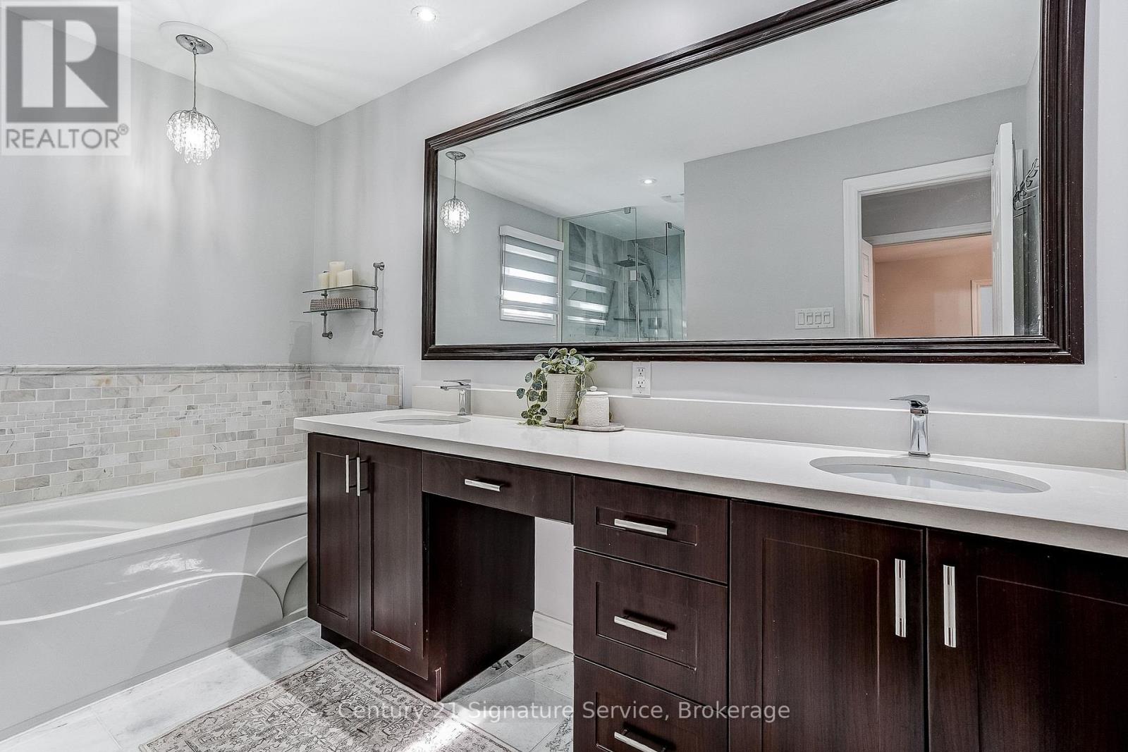4134 Rockwood Road, Mississauga, Ontario  L4W 2X6 - Photo 28 - W14132162