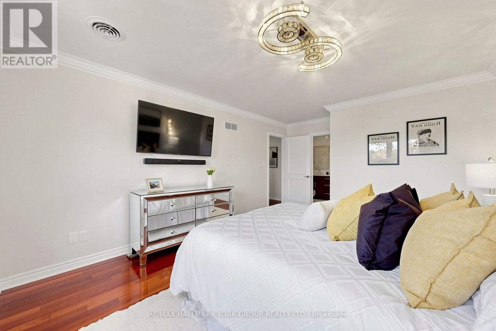 45 Pinnacle Road, Toronto, Ontario  M2L 2V6 - Photo 24 - C13814398