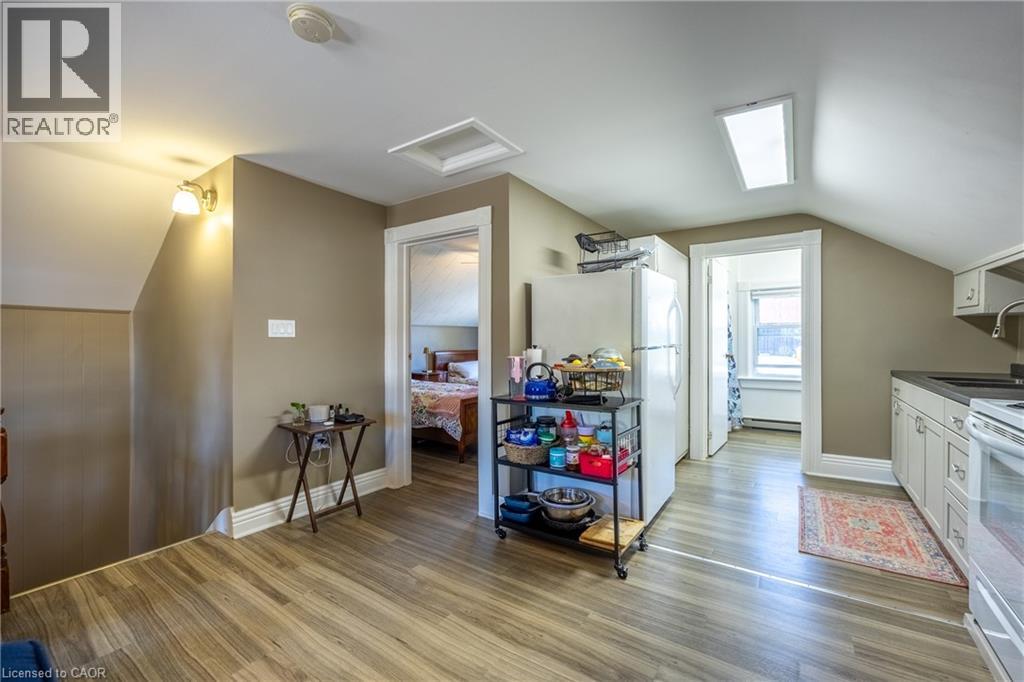 9 College Avenue, Port Rowan, Ontario  N0E 1M0 - Photo 18 - 40869473