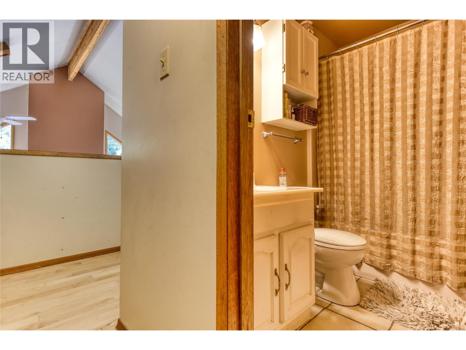 1005 Earl Street, Rossland, British Columbia V0G 1Y0 - Photo 32 - 10404892