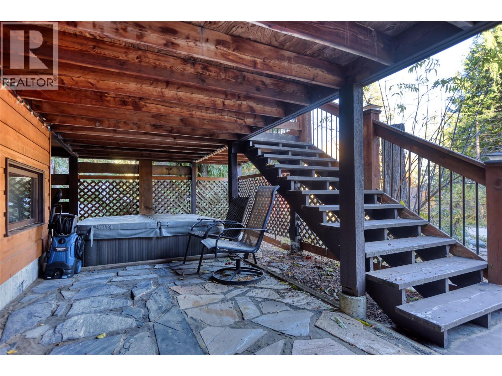1005 Earl Street, Rossland, British Columbia V0G 1Y0 - Photo 41 - 10404892