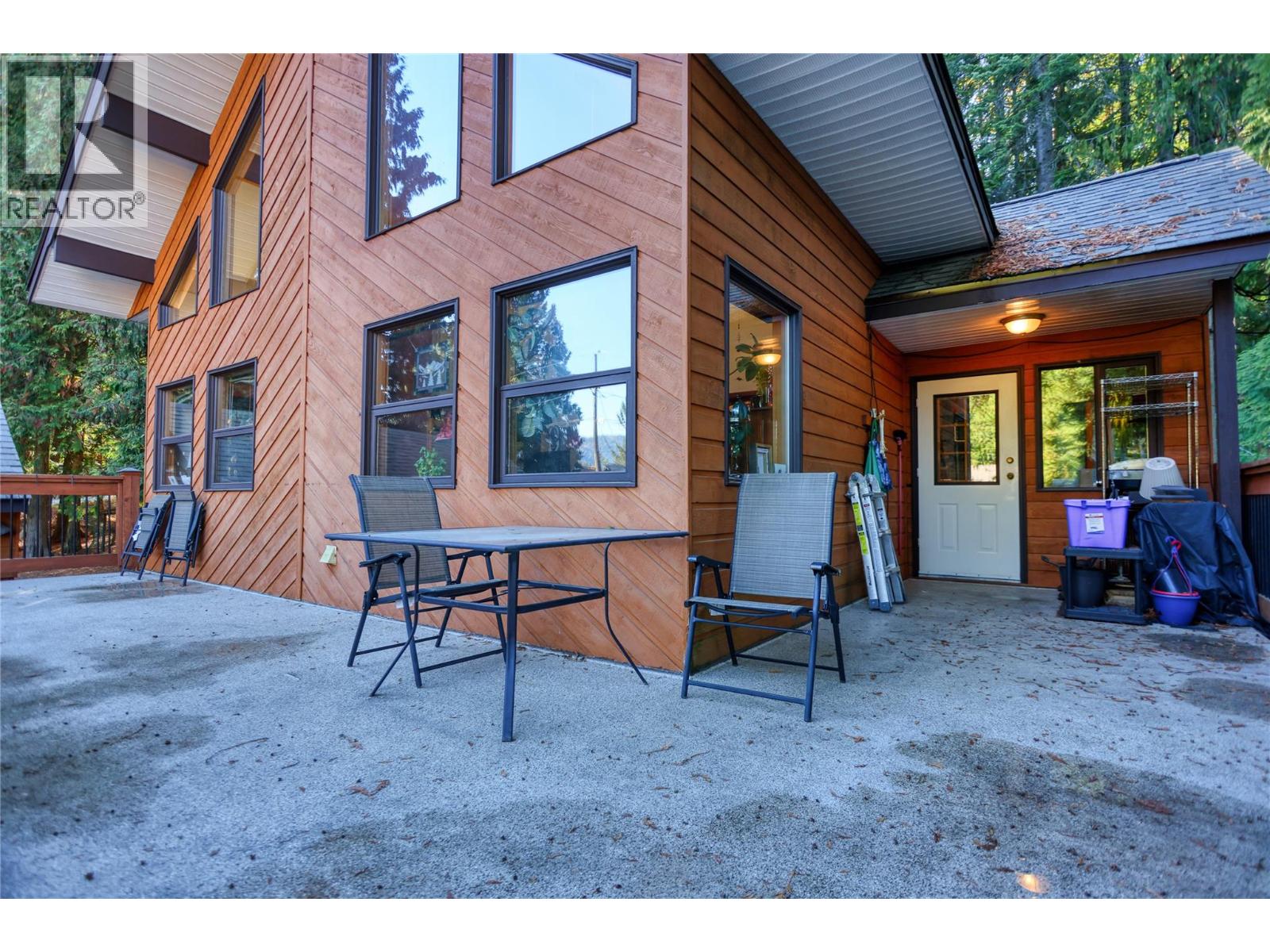 1005 Earl Street, Rossland, British Columbia V0G 1Y0 - Photo 43 - 10404892
