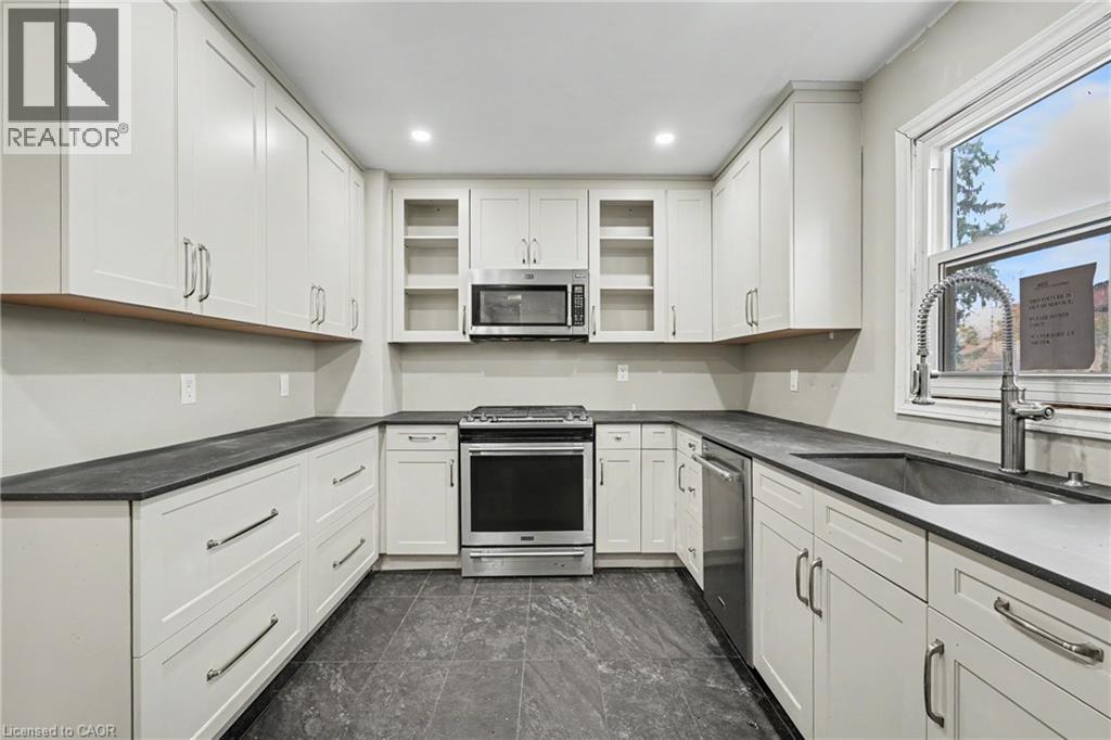 125 E Dufferin Street E, St. Catharines, Ontario  L2R 2A2 - Photo 17 - 40875187