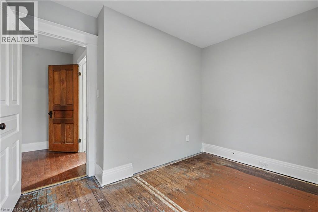 125 E Dufferin Street E, St. Catharines, Ontario  L2R 2A2 - Photo 28 - 40875187