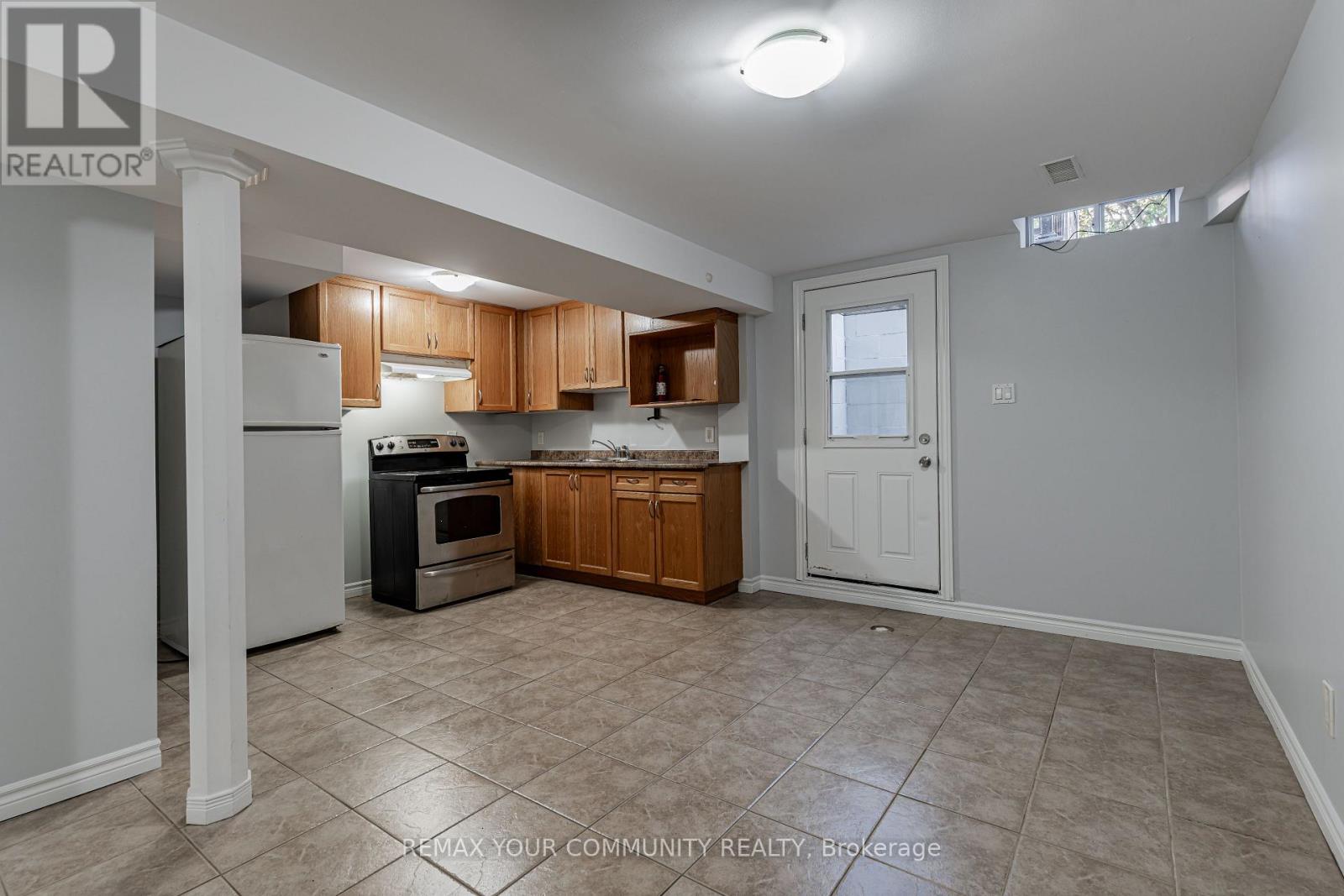 2231 Wildwood Crescent, Pickering, Ontario  L1X 2R6 - Photo 33 - E14129010
