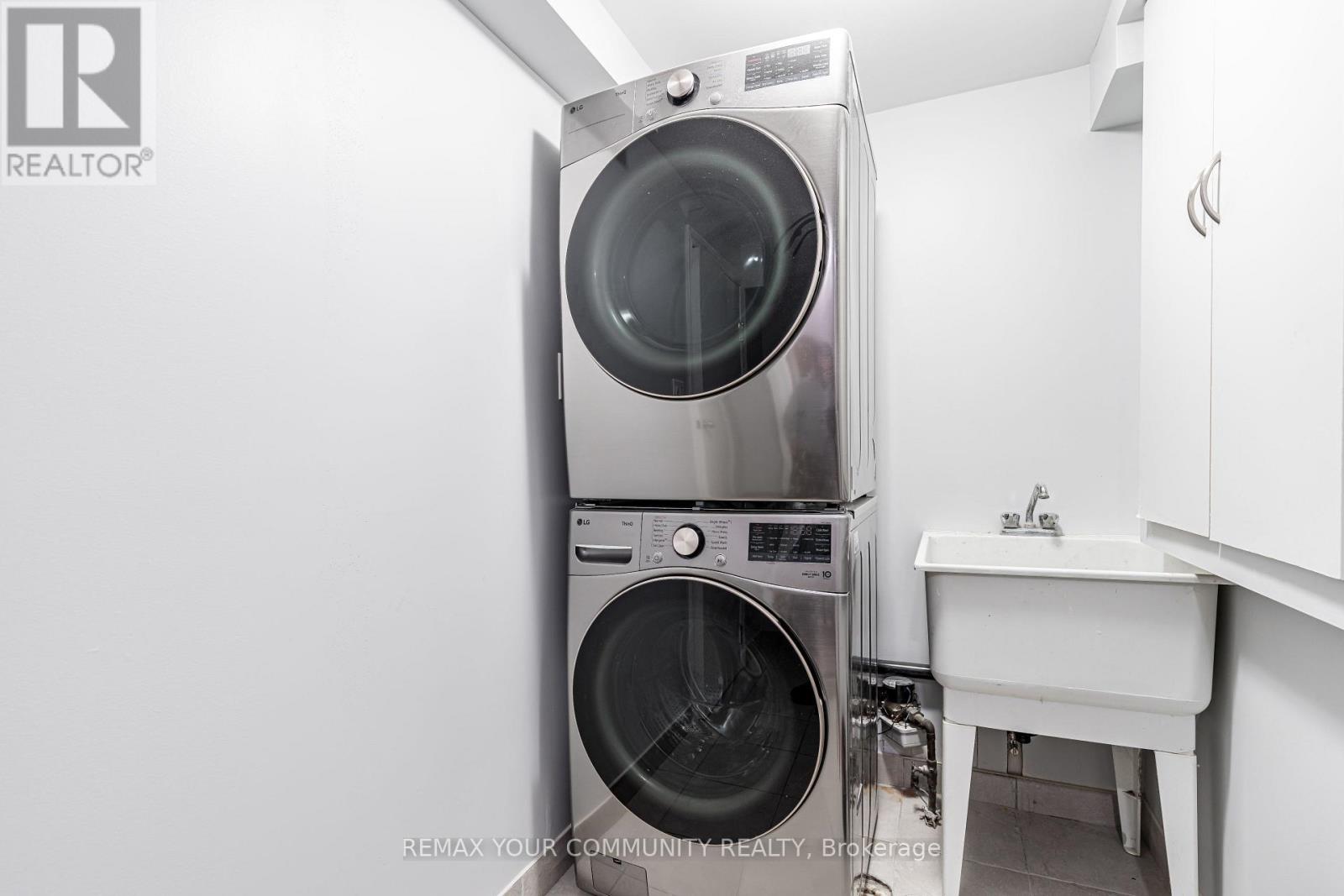 2231 Wildwood Crescent, Pickering, Ontario  L1X 2R6 - Photo 32 - E14129010