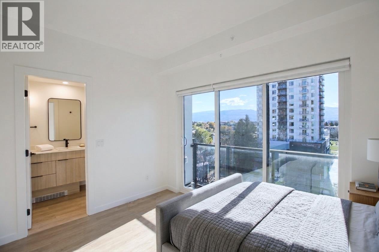 604 Cawston Avenue Unit# 615