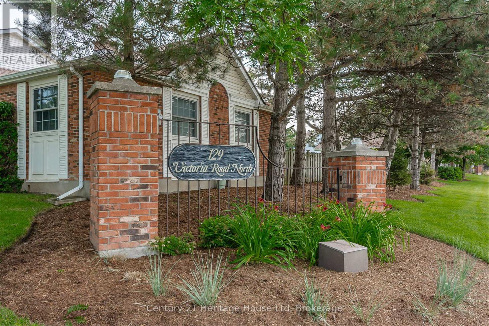 3 - 129 Victoria Road, Guelph, Ontario  N1E 6V3 - Photo 2 - X14132352