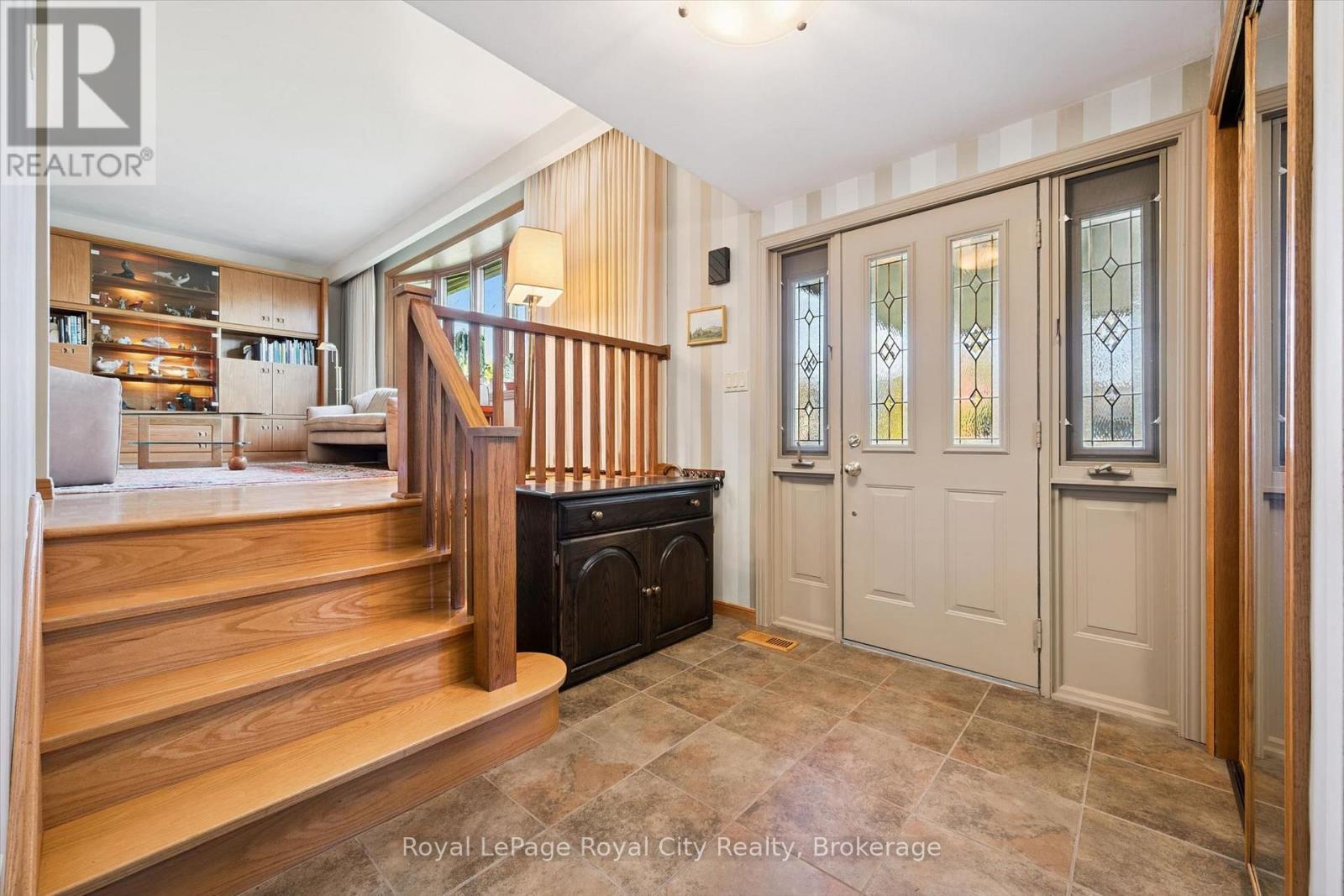 23 Bellevue Street, Guelph, Ontario  N1G 1E9 - Photo 2 - X14132408