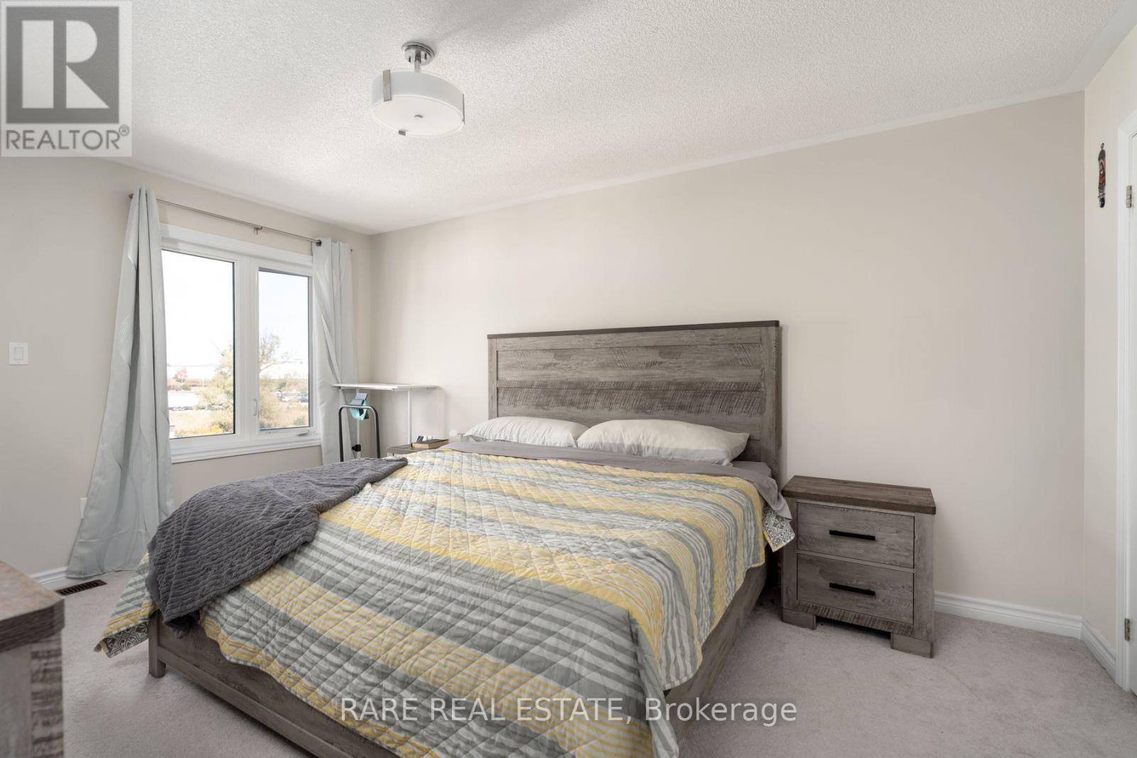 47 Douet Lane, Ajax, Ontario  L1Z 0V4 - Photo 11 - E14132330