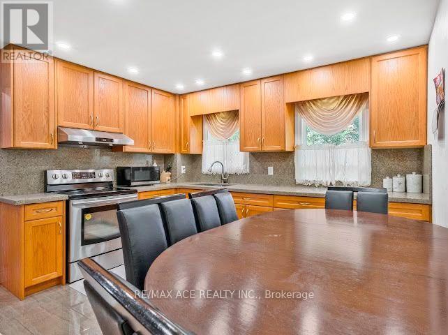 Upper - 149 Nelson Street, Toronto (Woburn), Ontario  M1J 3J8 - Photo 11 - E14132448