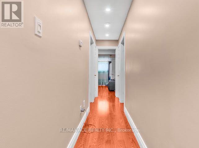 Upper - 149 Nelson Street, Toronto (Woburn), Ontario  M1J 3J8 - Photo 13 - E14132448