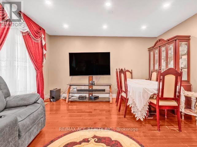 Upper - 149 Nelson Street, Toronto (Woburn), Ontario  M1J 3J8 - Photo 6 - E14132448