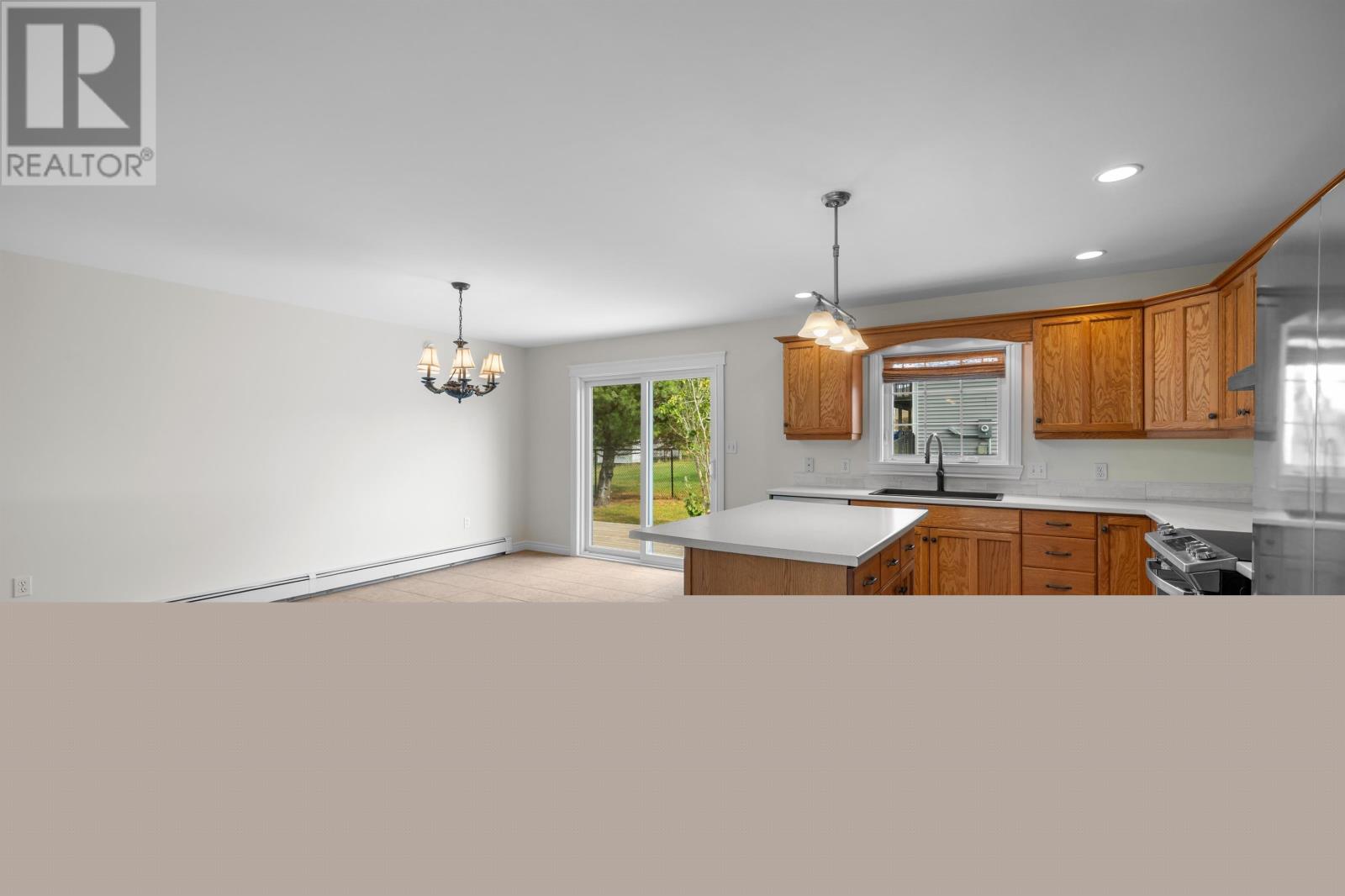 47 Westway Drive, Charlottetown, Prince Edward Island  C1E 2K2 - Photo 10 - 202627017