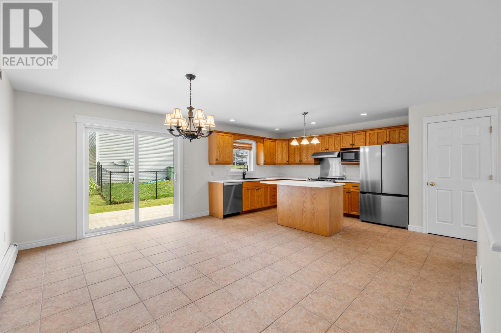 47 Westway Drive, Charlottetown, Prince Edward Island  C1E 2K2 - Photo 12 - 202627017