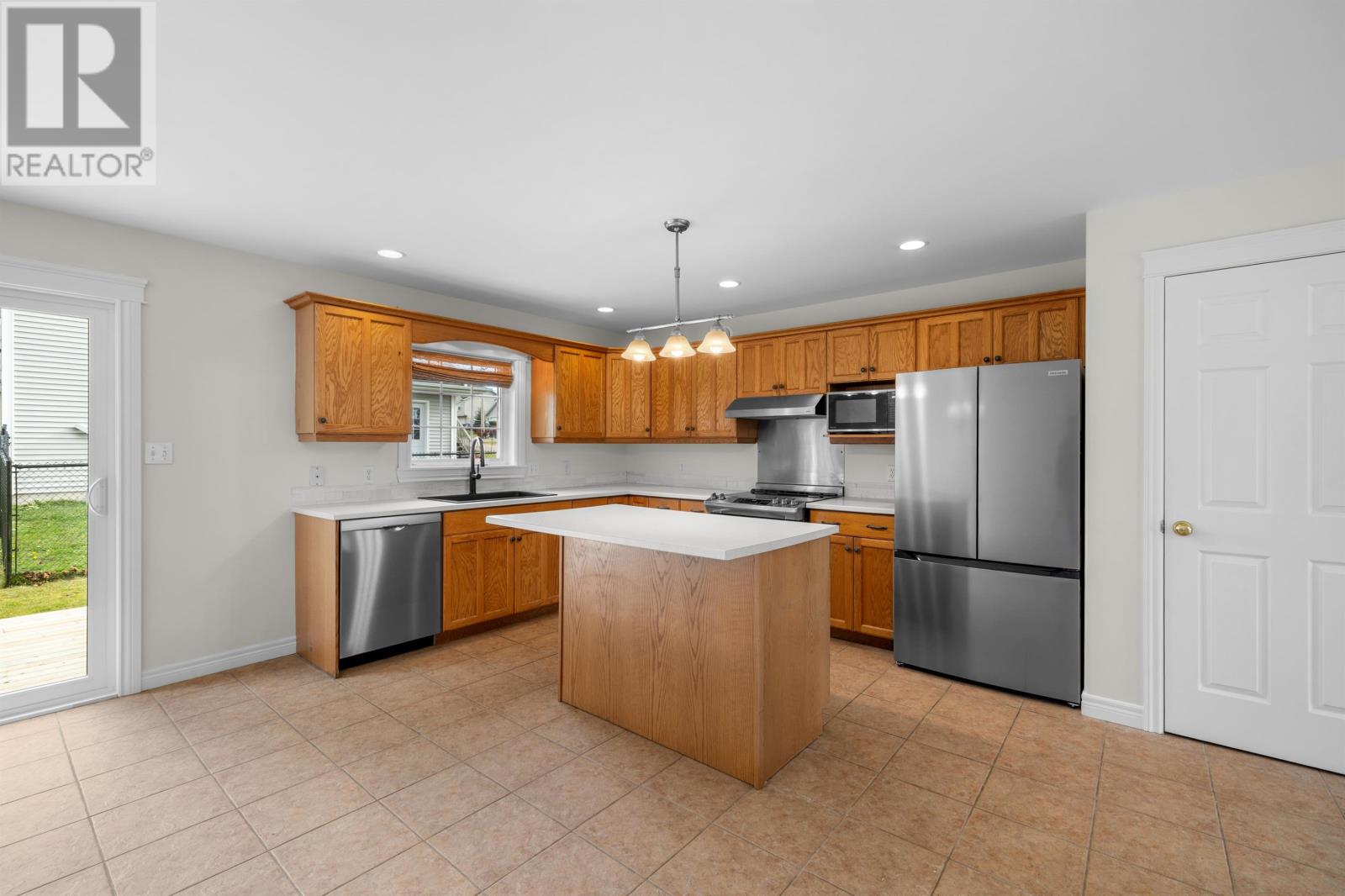 47 Westway Drive, Charlottetown, Prince Edward Island  C1E 2K2 - Photo 13 - 202627017