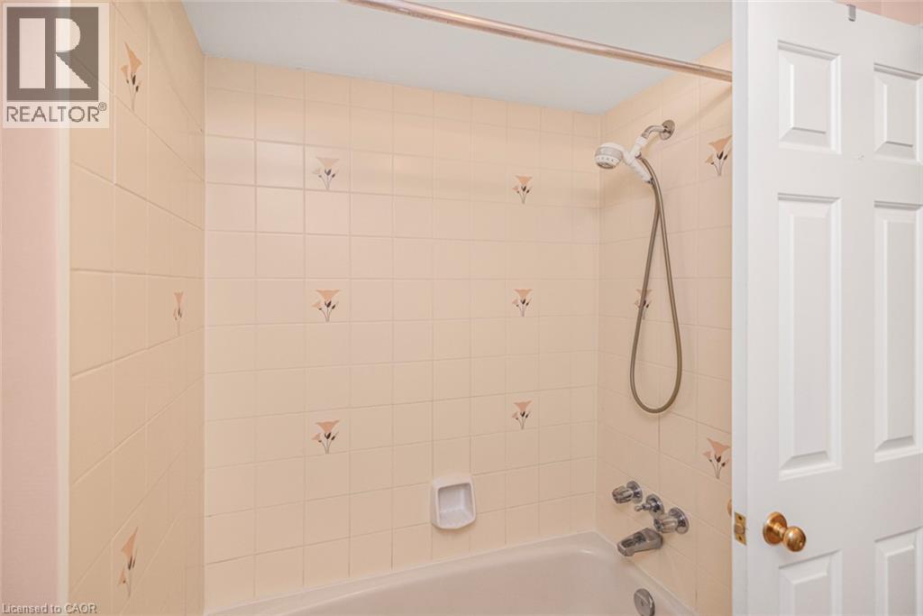 1384 Blackburn Drive, Oakville, Ontario L5M 2W5 - Photo 34 - 40874403
