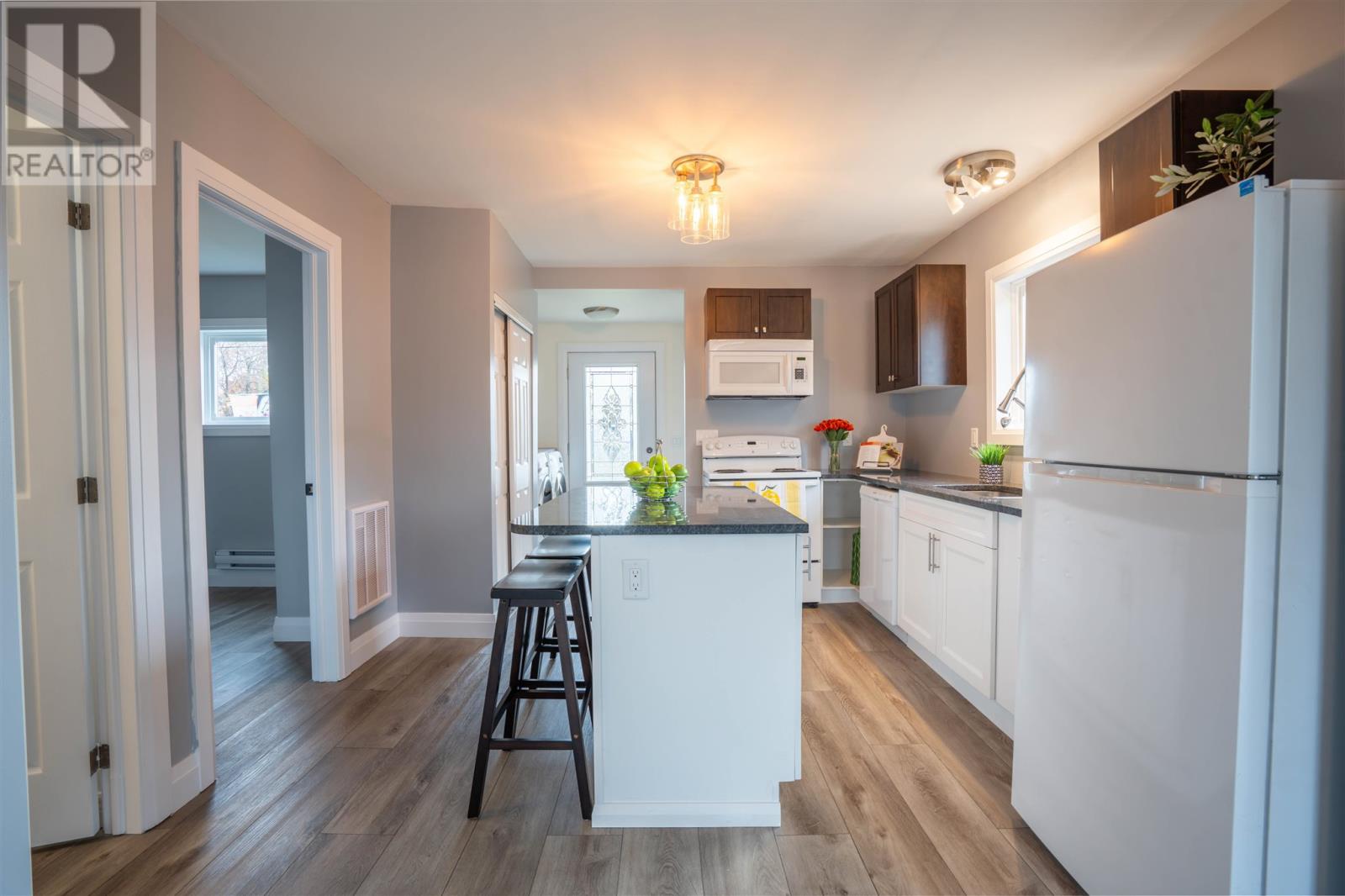 1243 Wellington E, Sault Ste. Marie, Ontario  P6A 2P5 - Photo 8 - SM263039