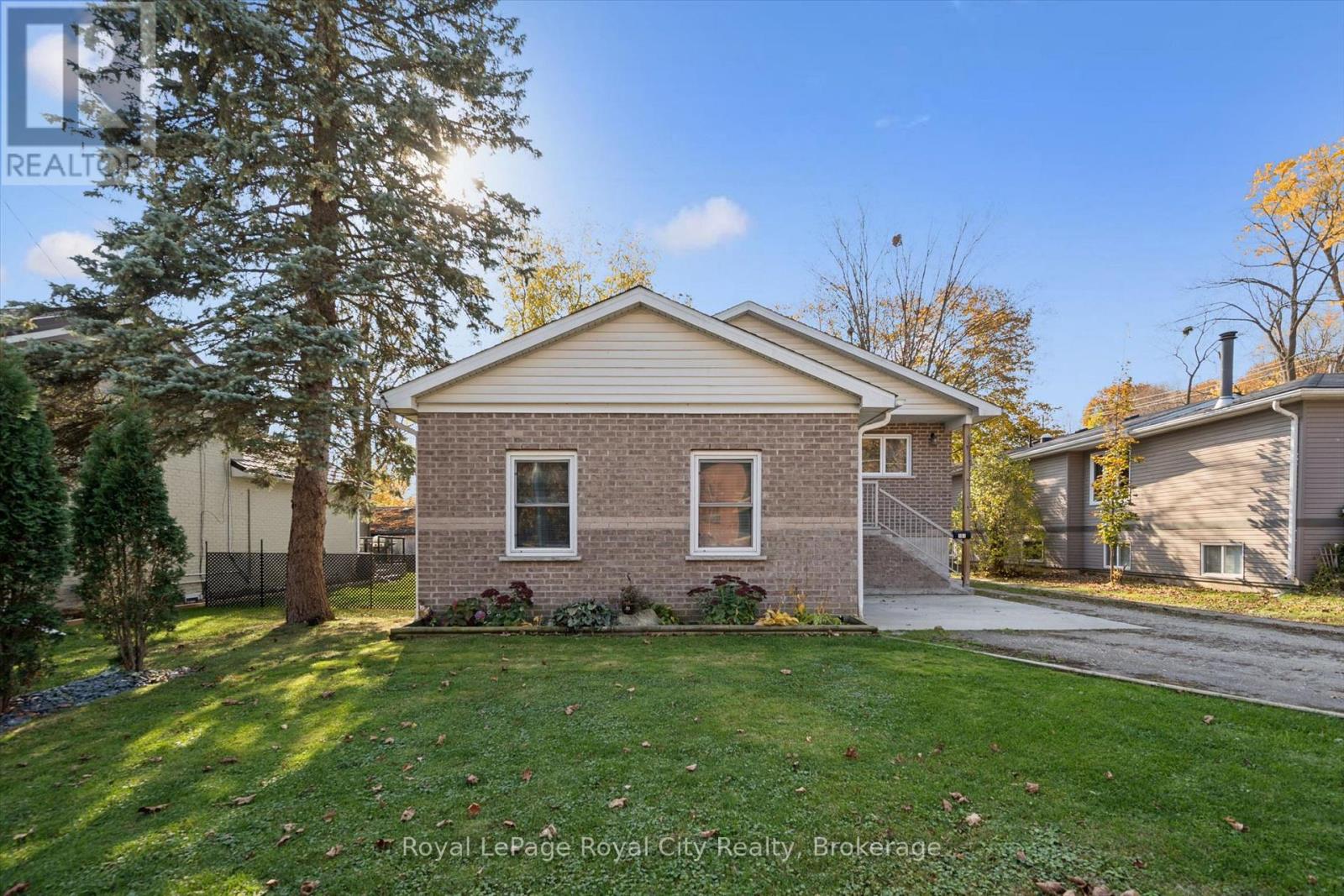161 Cameron Street, Centre Wellington, Ontario  N1M 2E9 - Photo 2 - X14132404