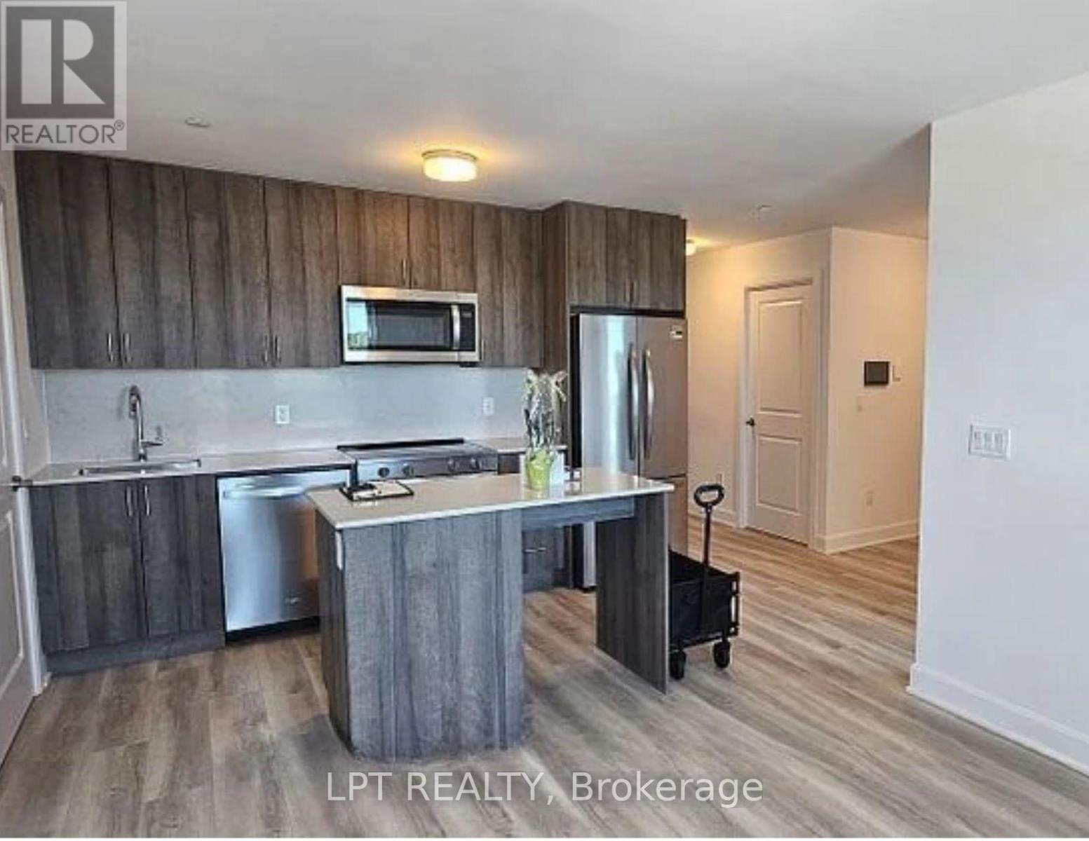 803 - 3240 William Coltson Avenue, Oakville, Ontario  L6H 8C8 - Photo 4 - W14132584