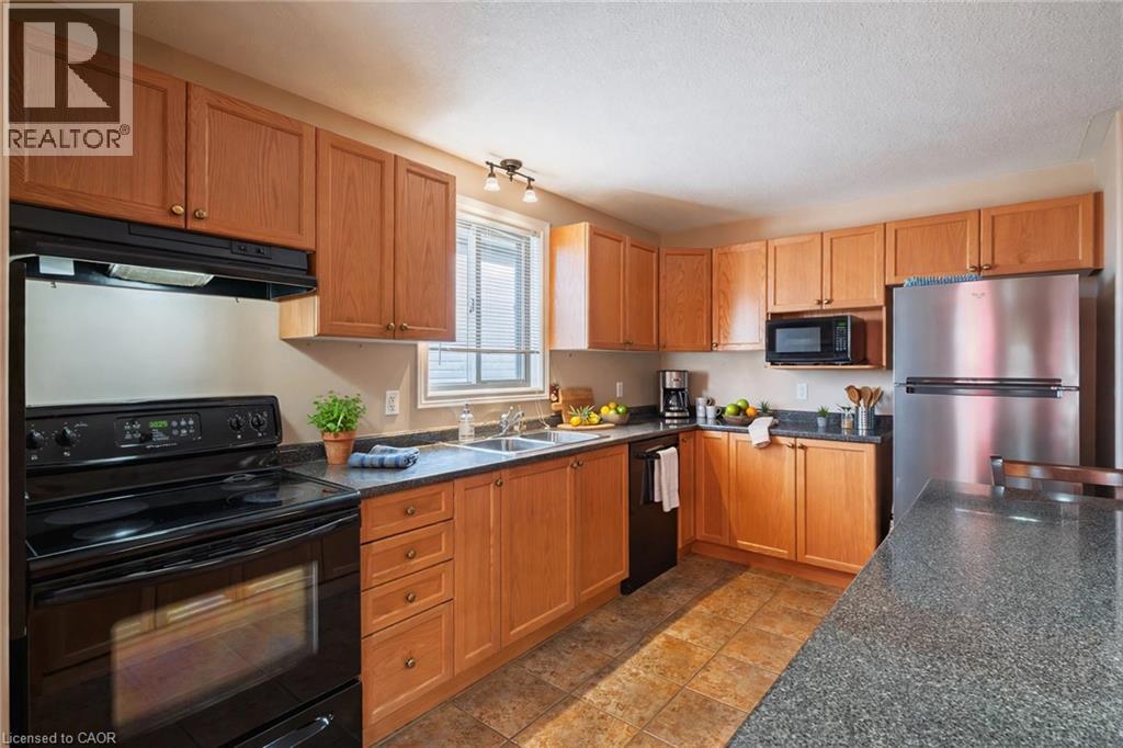 10 Taylor Road, St. George, Ontario  N0E 1N0 - Photo 14 - 40875037