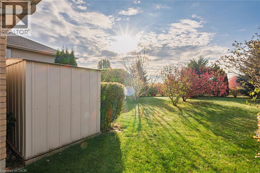 10 Taylor Road, St. George, Ontario  N0E 1N0 - Photo 34 - 40875037