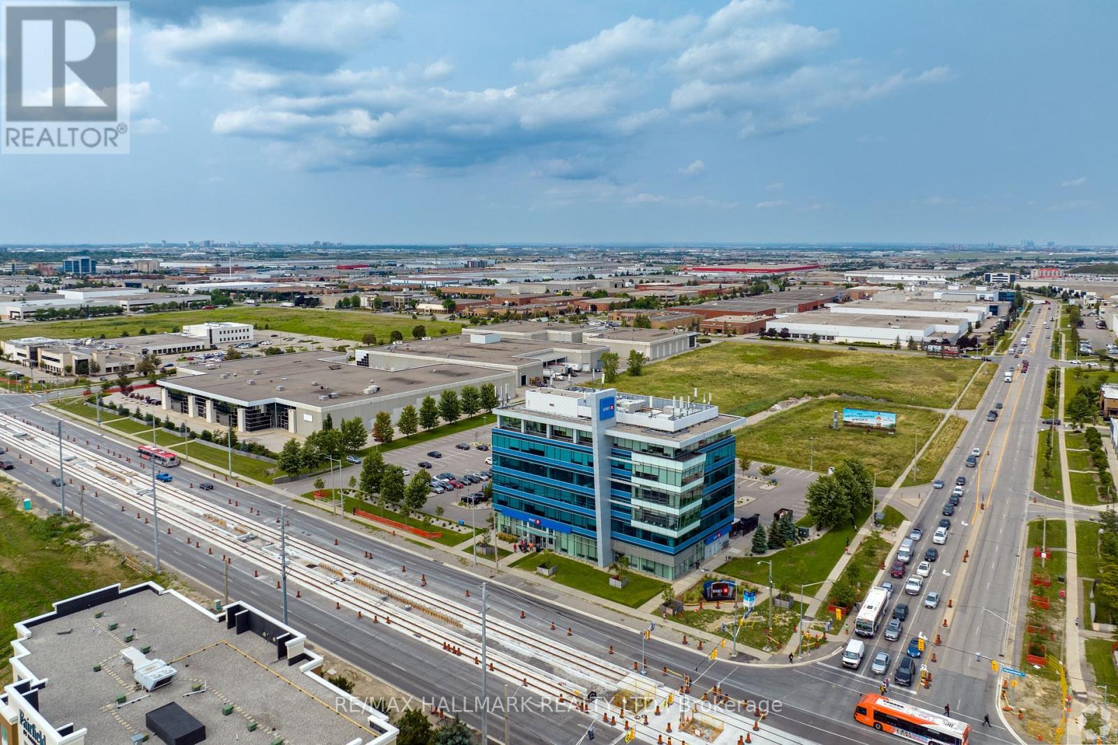 501 - 6605 HURONTARIO STREET, Mississauga, Ontario