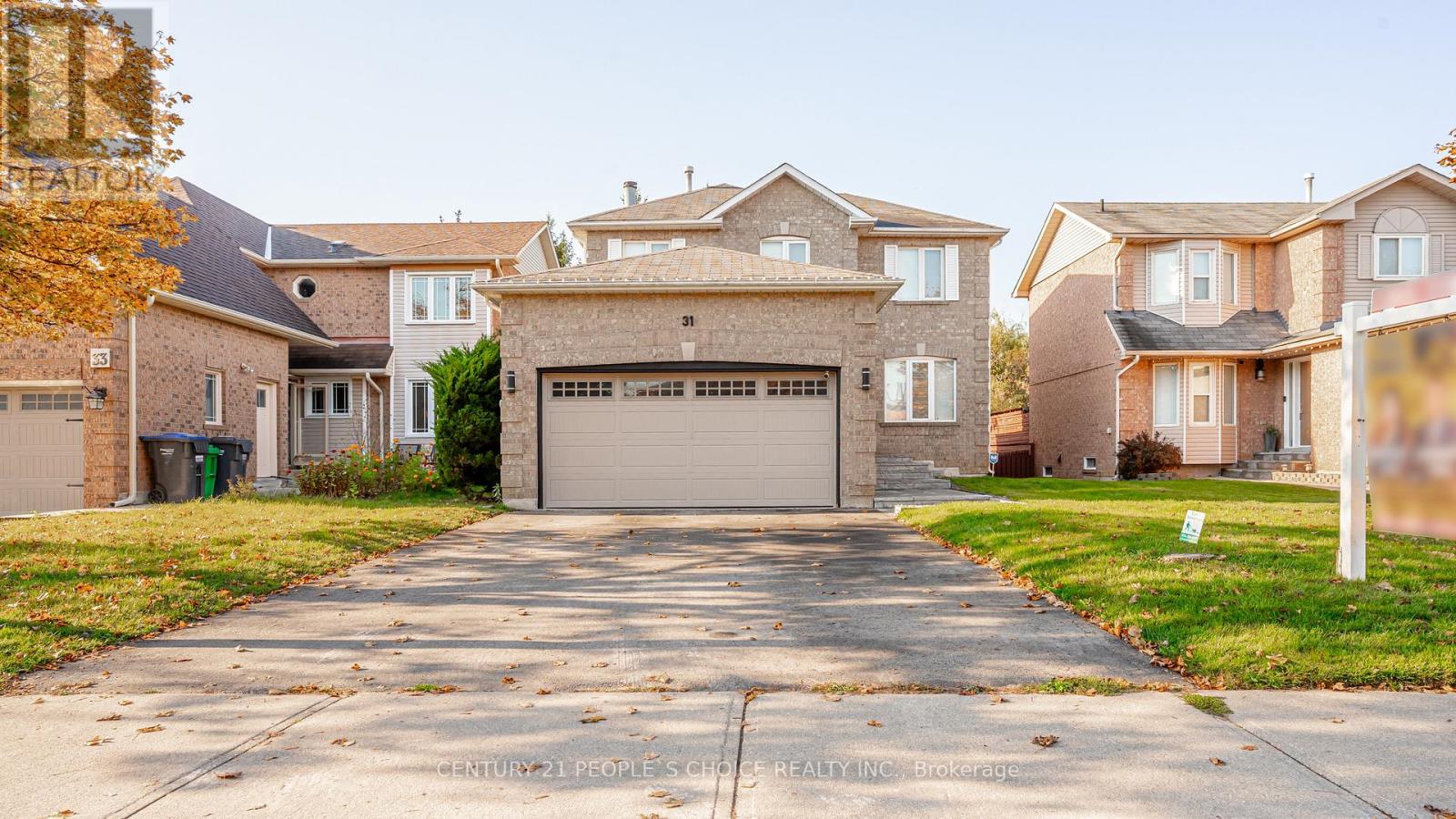 31 Vivians Crescent, Brampton, Ontario  L6Y 4V1 - Photo 2 - W14132834