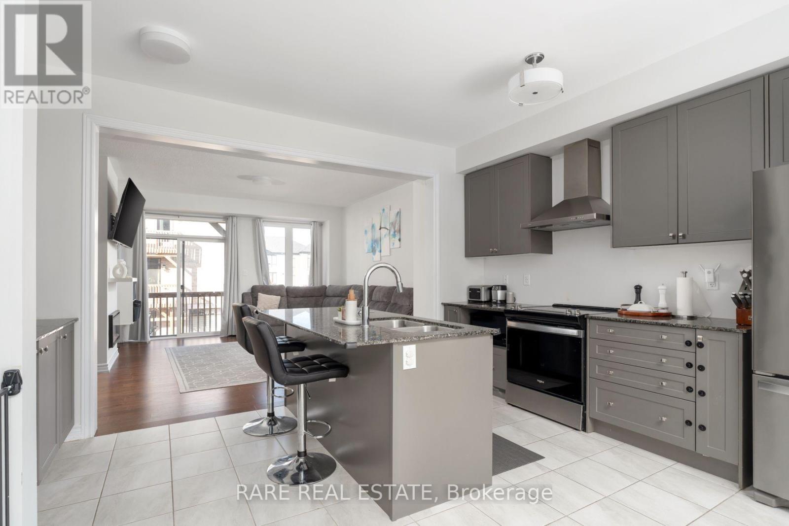47 Douet Lane, Ajax, Ontario  L1Z 0V4 - Photo 7 - E14132330