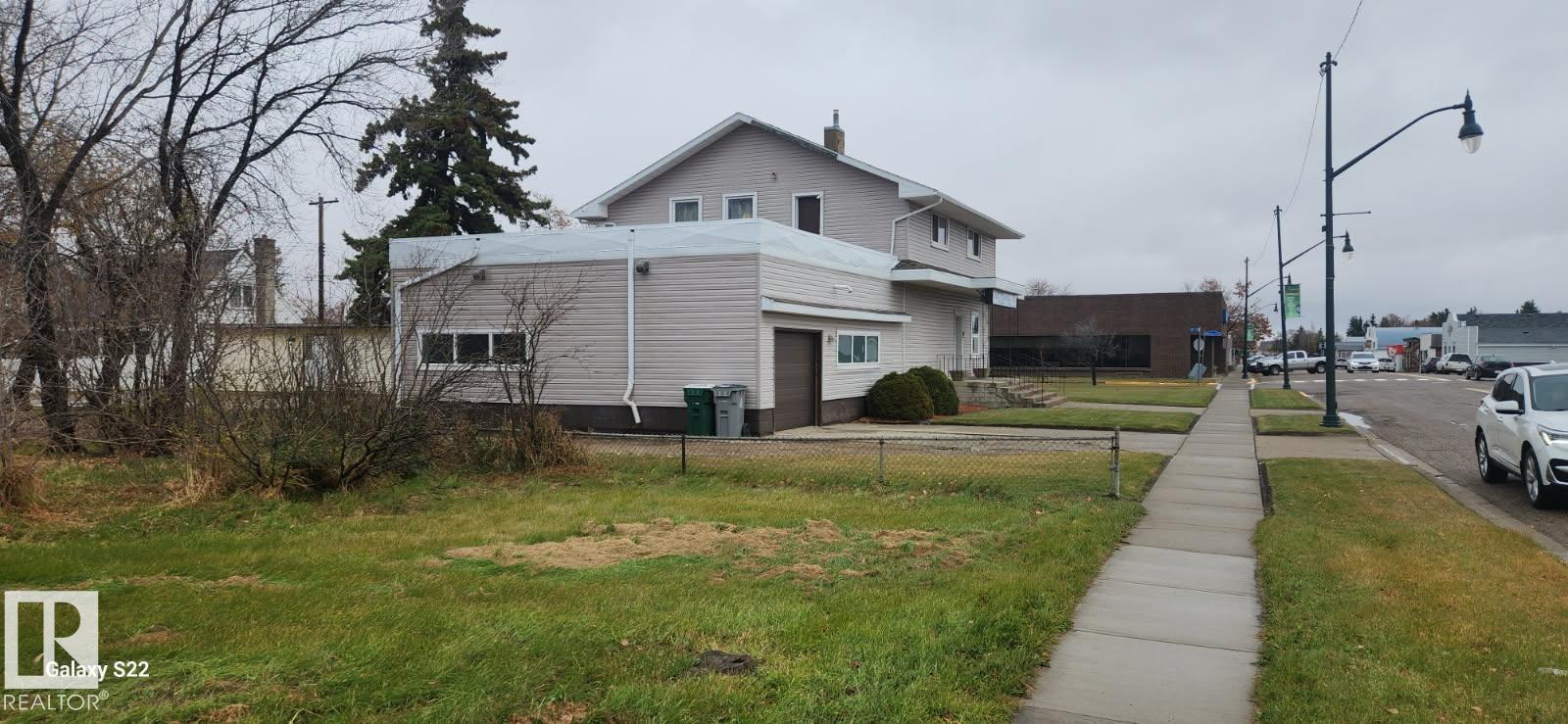 5212 50 Av, Lamont, Alberta  T0B 2R0 - Photo 4 - E4514837